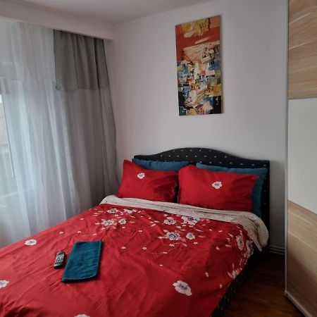Marya'S Apartman Râmnicu Vâlcea Kültér fotó