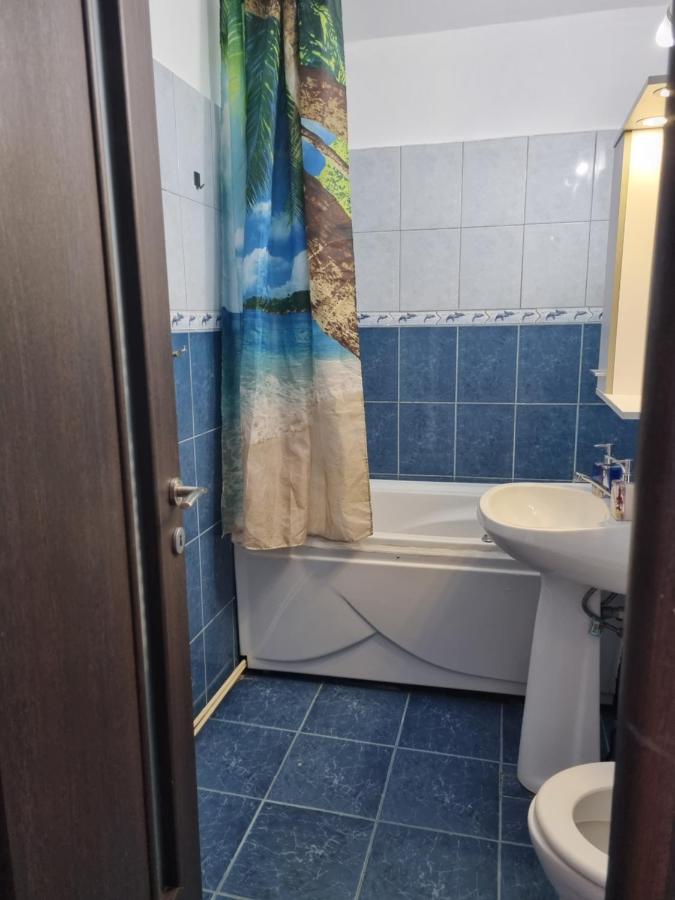 Marya'S Apartman Râmnicu Vâlcea Kültér fotó